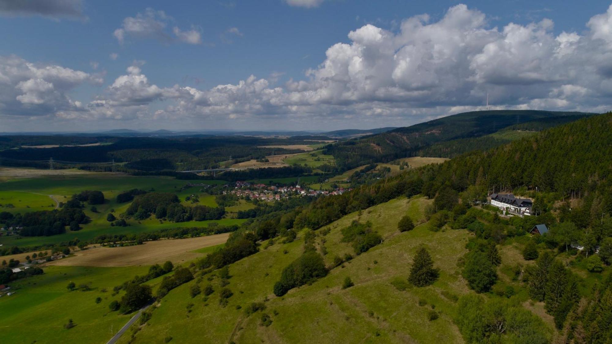 Die Triniushuette "Thueringens Schoenste Aussicht" Rauenstein エクステリア 写真